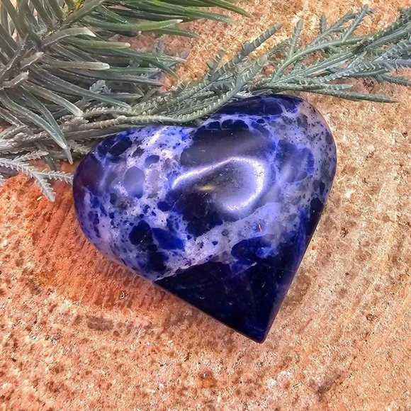 Beautiful Blue Sodalite Stone Carved 2" Heart Palm Stone - Picture 7 of 10